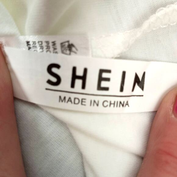 SHEIN ~ Adventure Graphic Tee L Campcore Kidcore Y2K - Picture 4 of 5